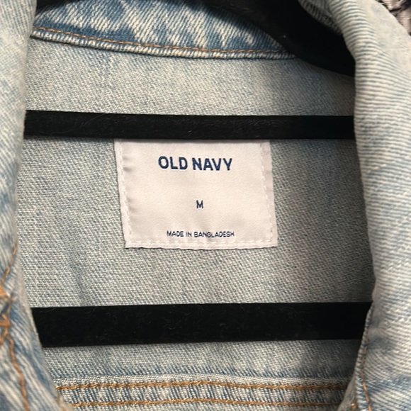 NWOT Old Navy cutout detail denim jacket - Picture 3 of 6